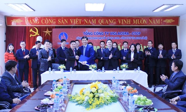 Bính thân 2016: Viglacera gặp mặt đầu xuân và khai trương showroom tại KCN Yên Phong, Bắc Ninh